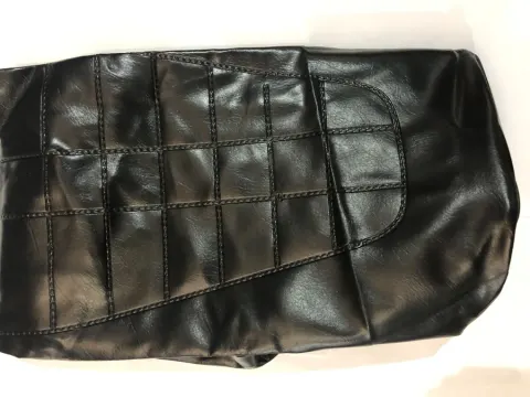 repuesto de moto MOTO71 — FORRO ASIENTO BERA