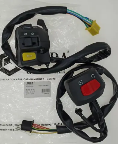 repuesto de moto MOTO71 — MANDO EN 125CC PAR
