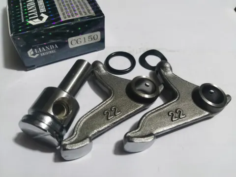 repuesto de moto MOTO71 — MARTILLO CILINDRO CG150(CUCHARA)