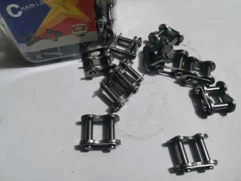 repuesto de moto MOTO71 — PERRITO DE CADENA 428H(100UNIDAD)